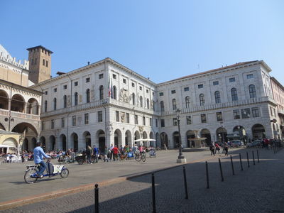 Premi per vedere l'immagine alla massima grandezza