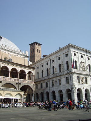 Premi per vedere l'immagine alla massima grandezza