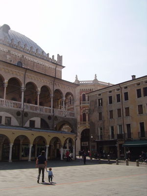 Premi per vedere l'immagine alla massima grandezza